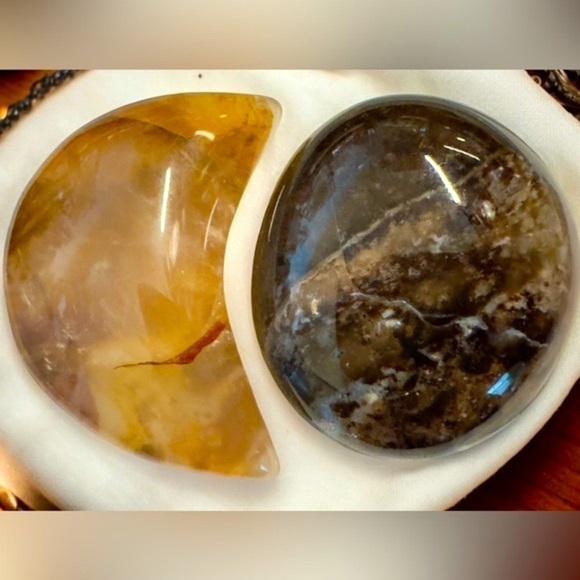 Natural Crystal Palm Stone Duo (Black Opal/Citrine) - Picture 1 of 11